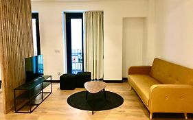 Loft De Diseño Con Balcon